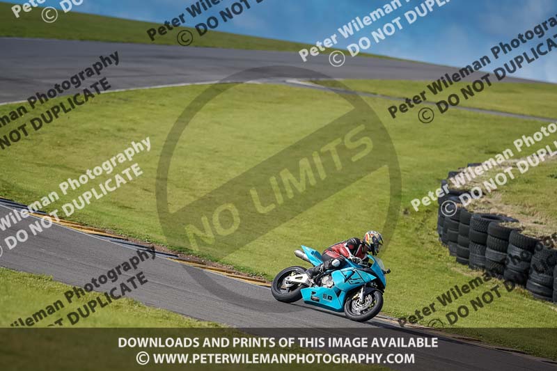 anglesey no limits trackday;anglesey photographs;anglesey trackday photographs;enduro digital images;event digital images;eventdigitalimages;no limits trackdays;peter wileman photography;racing digital images;trac mon;trackday digital images;trackday photos;ty croes